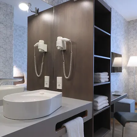 Hotel Moma1890 Boutique 4*