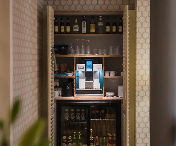 Hotel Moma1890 Boutique 4*
